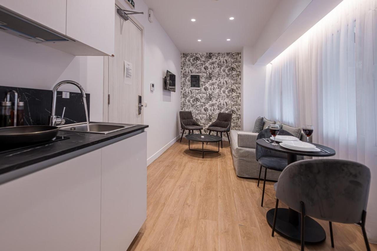 Kriel Suites By Liv Homes Αθήνα Εξωτερικό φωτογραφία
