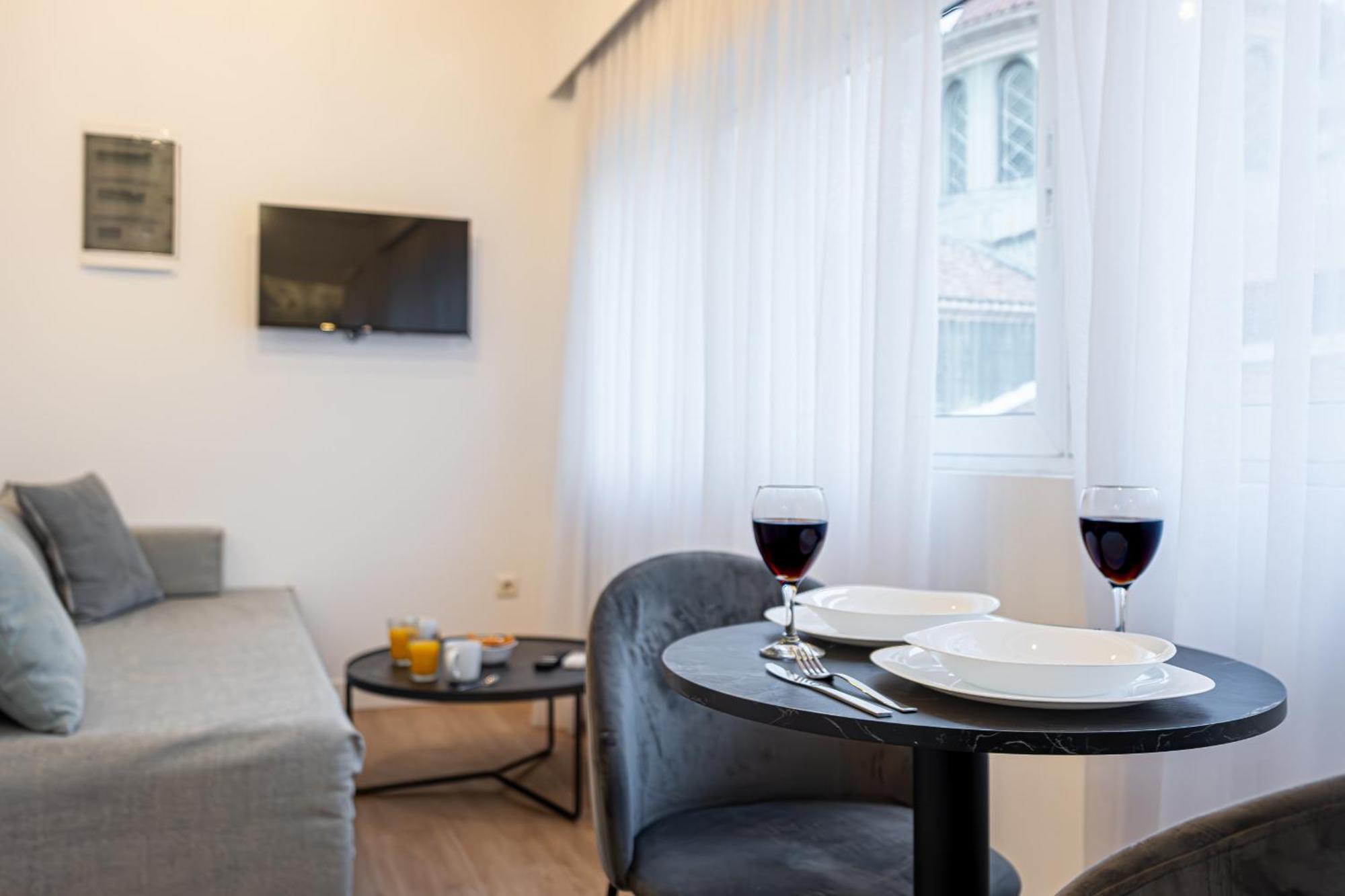 Kriel Suites By Liv Homes Αθήνα Εξωτερικό φωτογραφία